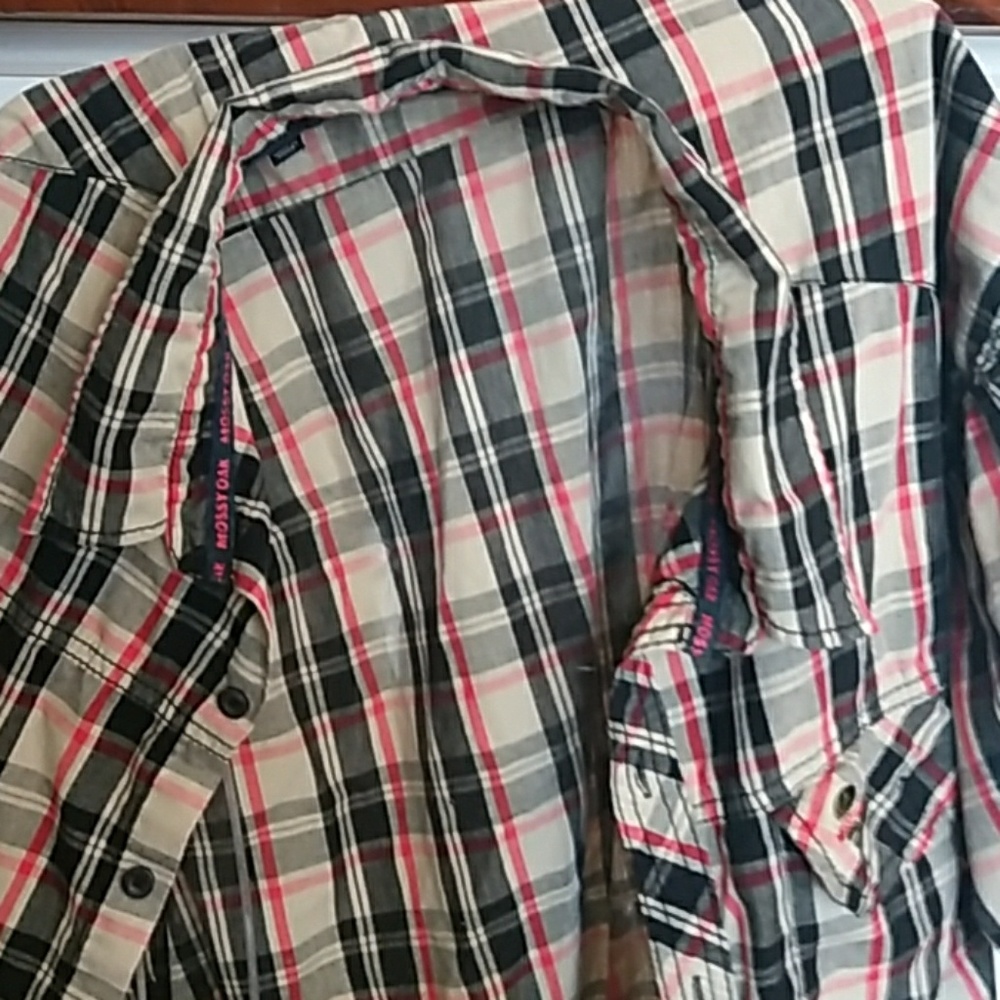 Mossy oak button down